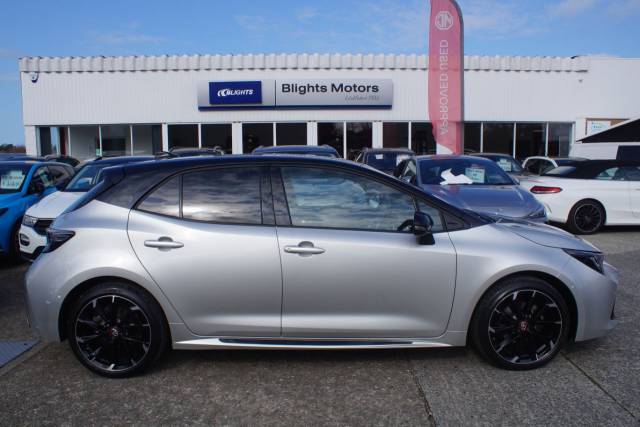 2022 Toyota Corolla 1.8 VVT-i Hybrid GR Sport 5dr CVT