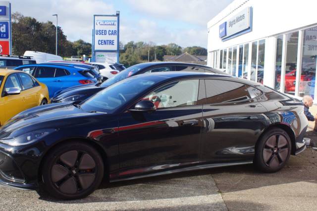 2025 MG Motor UK Im5 0.0 217kW Standard Range 75kWh 5dr Auto