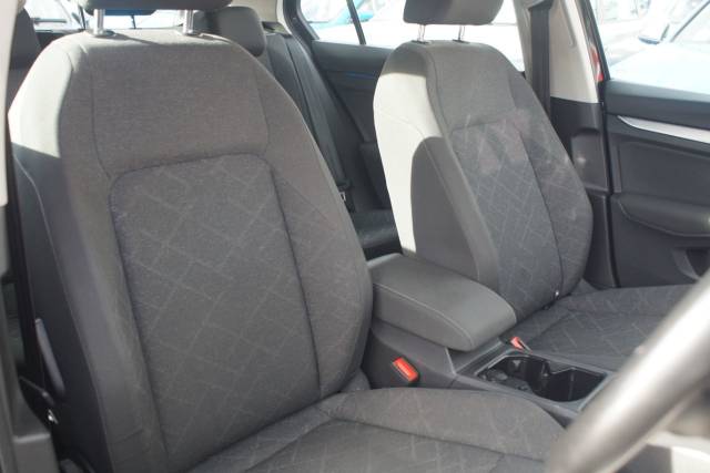 2021 Volkswagen Golf 2.0 TDI Life 5dr