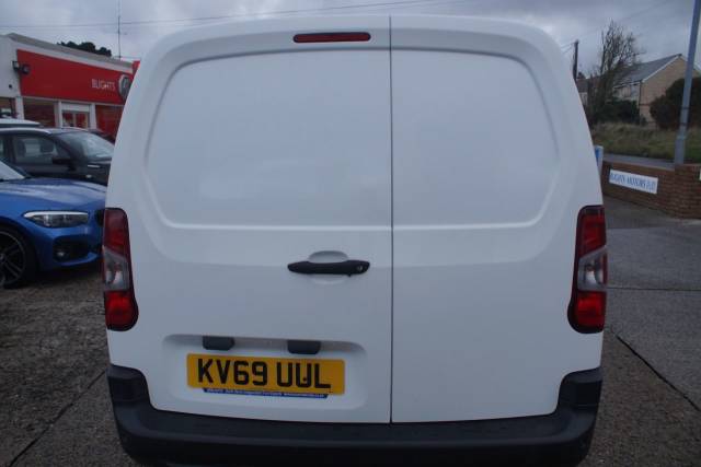2019 Vauxhall Combo Cargo 2300 1.6 Turbo D 100ps H1 Edition Van