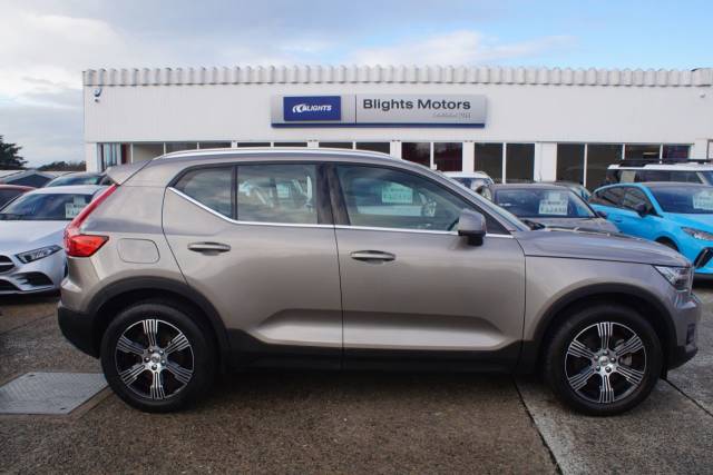2020 Volvo XC40 2.0 B4P Inscription 5dr Auto