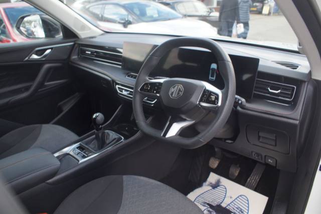 2025 MG Motor UK HS 1.5 T-GDI SE 5dr