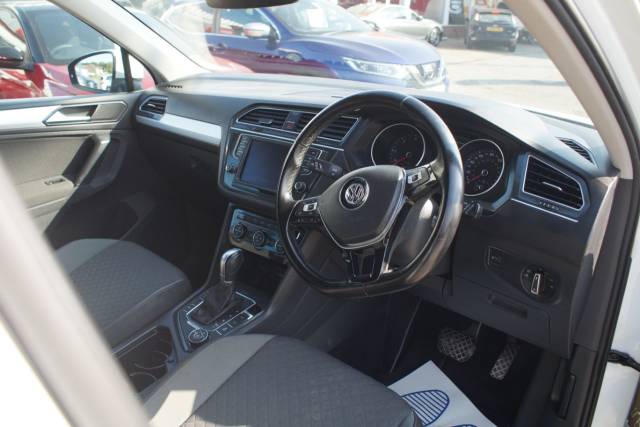 2016 Volkswagen Tiguan 2.0 TDi 150 4Motion SE Nav 5dr DSG