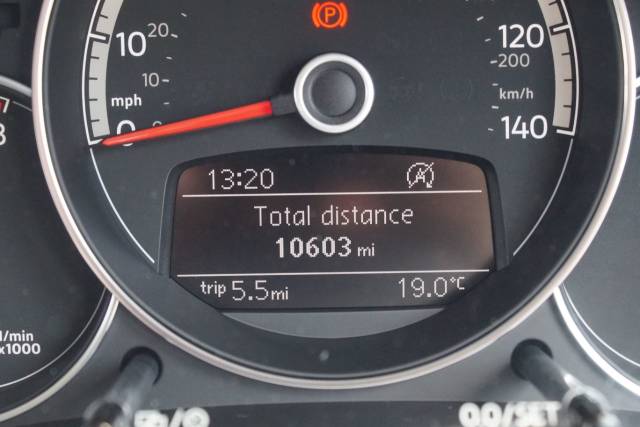 2021 Volkswagen Up 1.0 65PS Black Edition 5dr