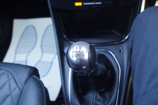 2023 Ford Puma 1.0 EcoBoost Hybrid mHEV 155 ST-Line Vignale 5dr